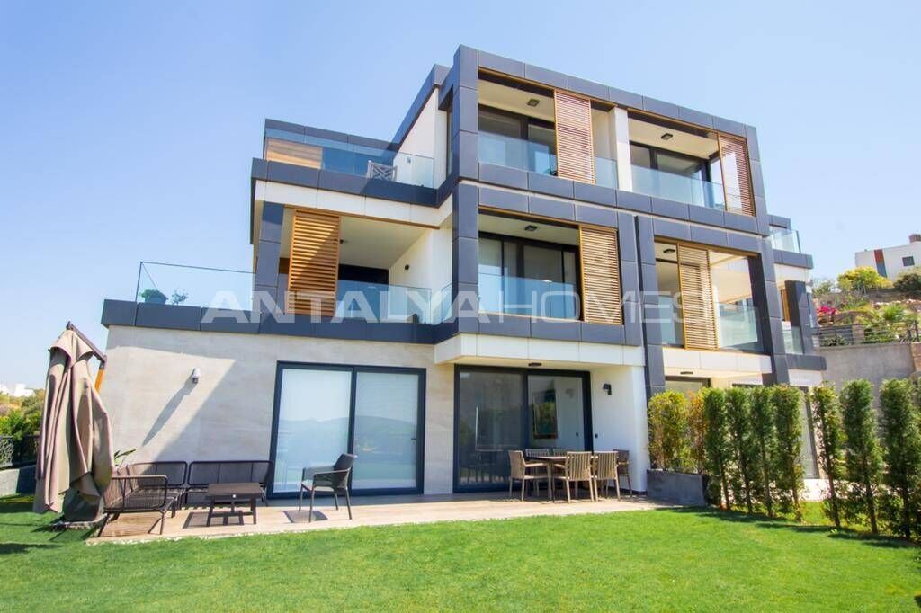 Property photo 2 of 39