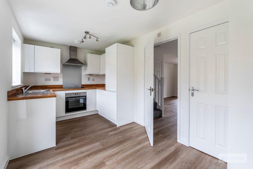 Property photo 2 of 13 Image