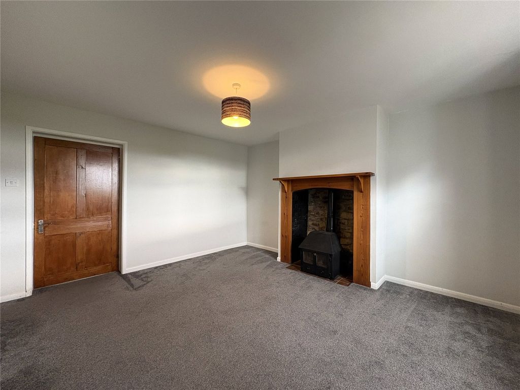 Property photo 2 of 24 Picture No. 14