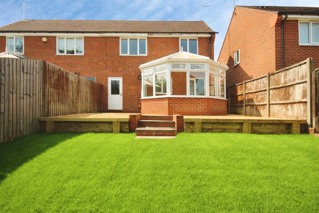 Property photo 2 of 11