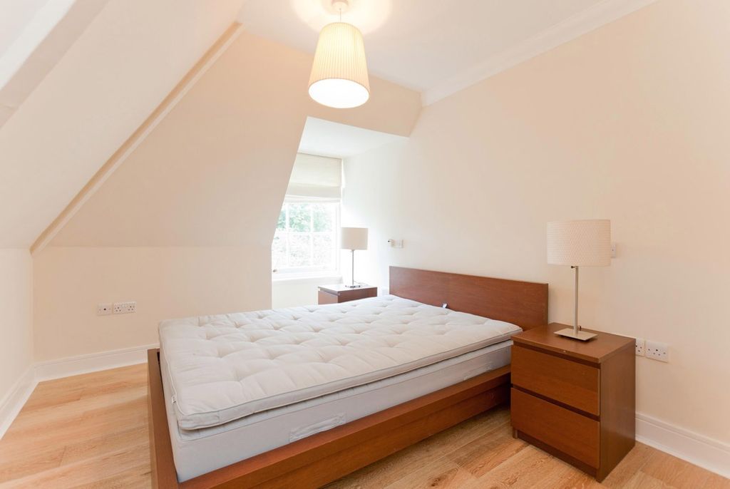 Property photo 2 of 11 3987141