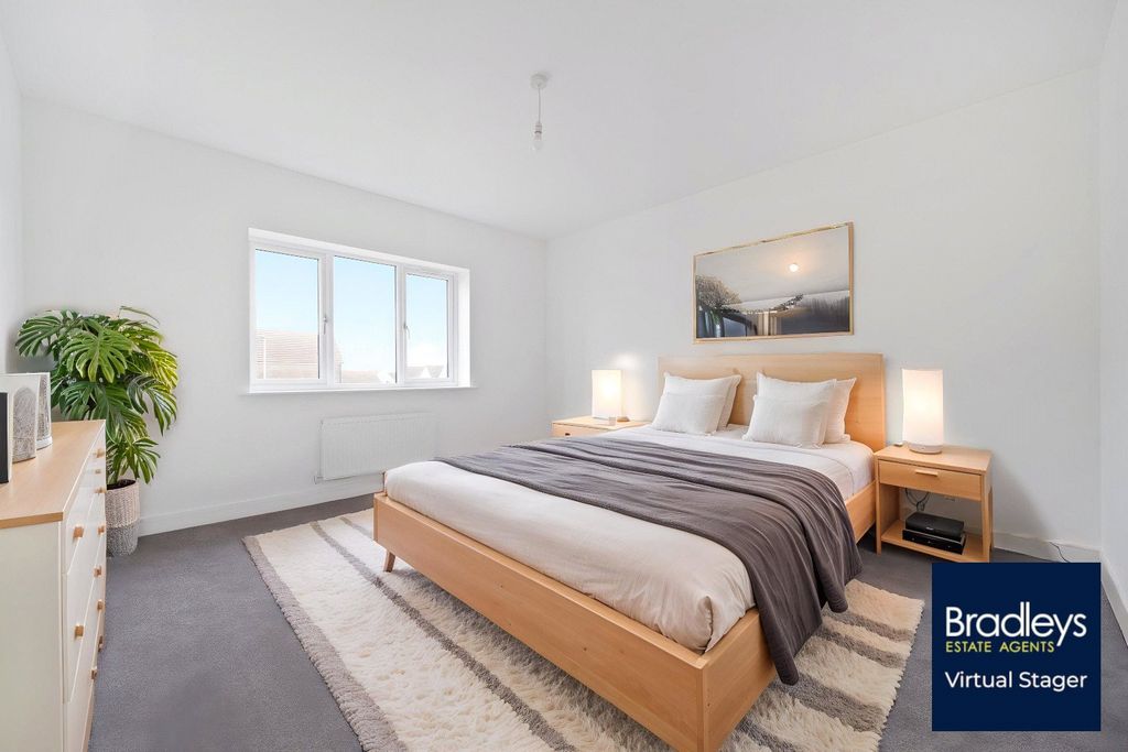 Property photo 2 of 9 Picture No. 03