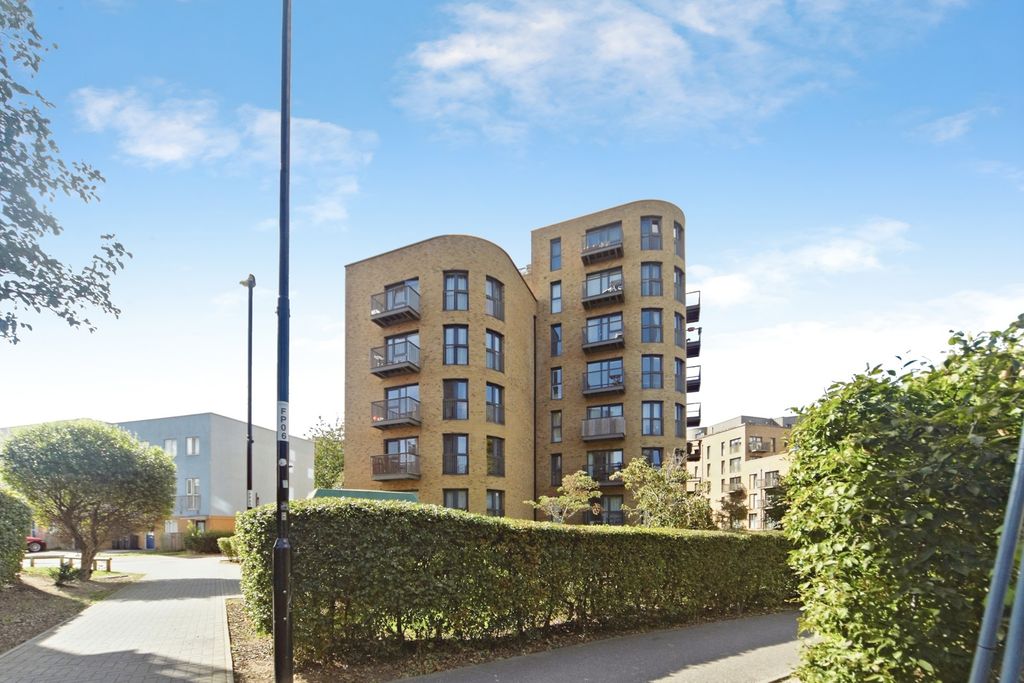 Property photo 1 of 19 Pbox-Img.Jpg