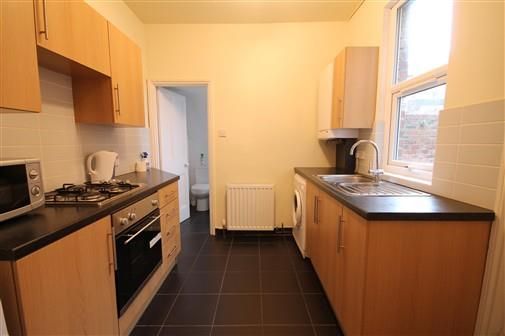 Property photo 3 of 8 41672.Jpg