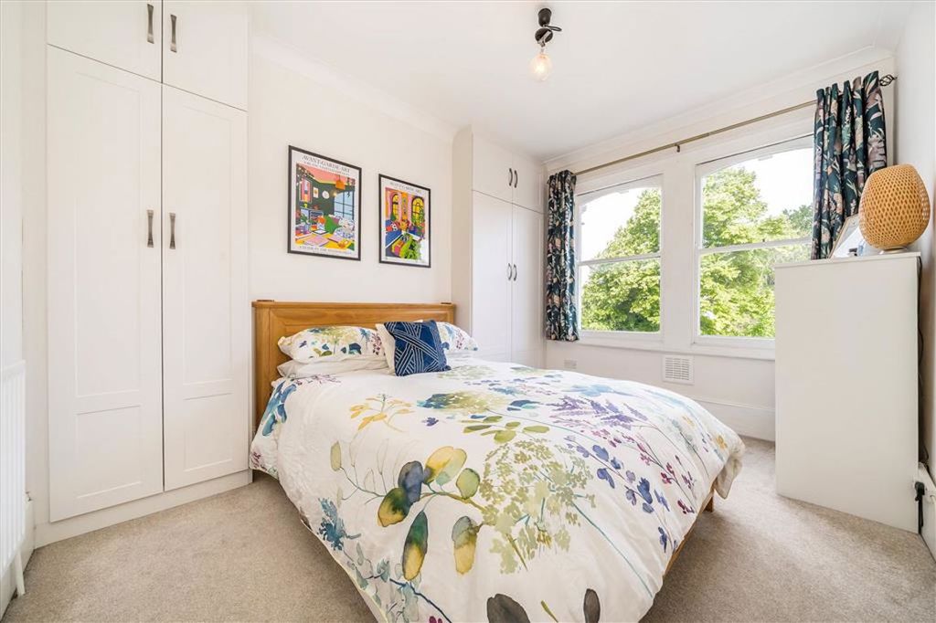 Property photo 3 of 7