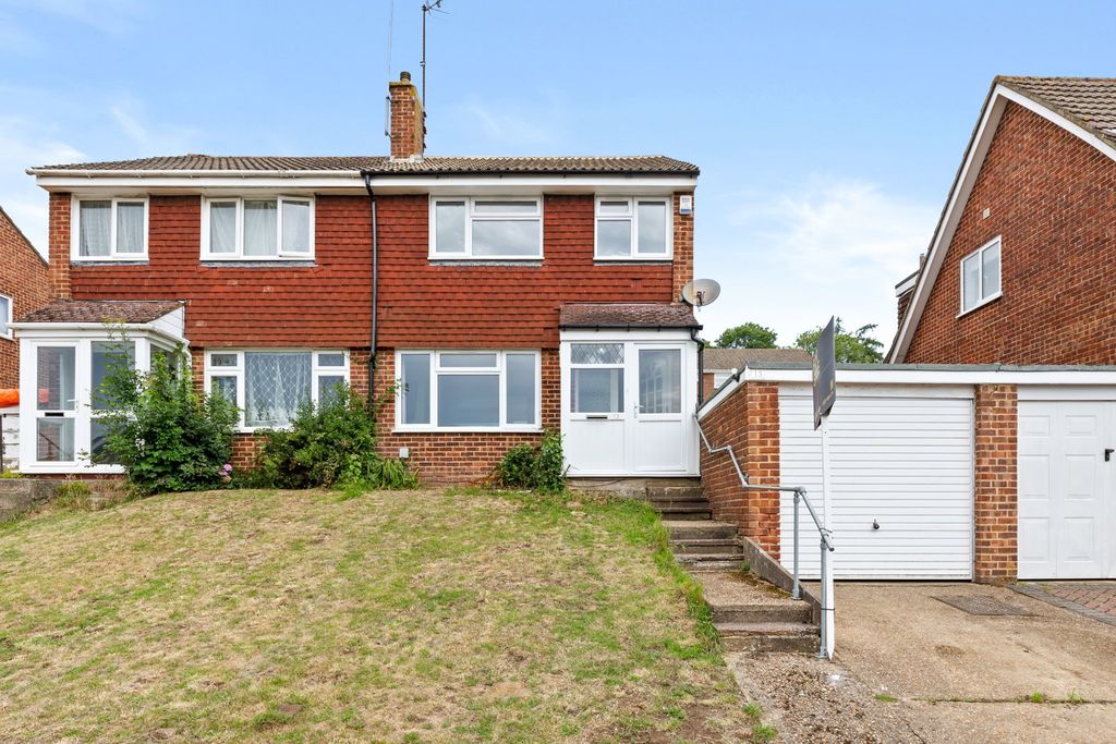 Property photo 1 of 22