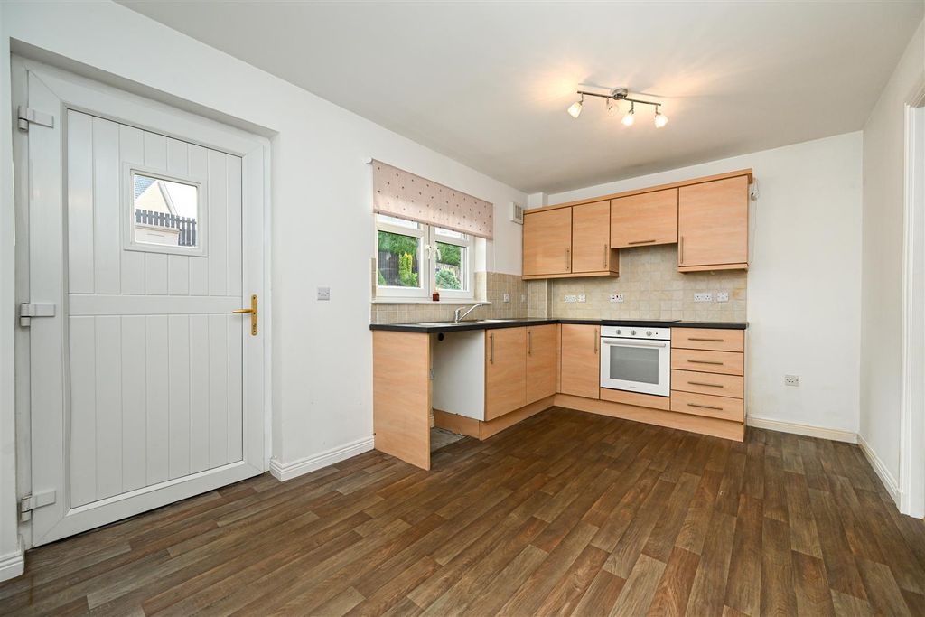 Property photo 3 of 14 3.Jpg
