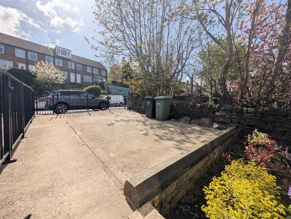 Property photo 2 of 16 Pxl_20260422_102448737.Jpg