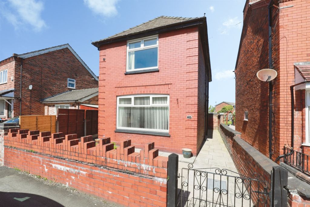 Property photo 1 of 21