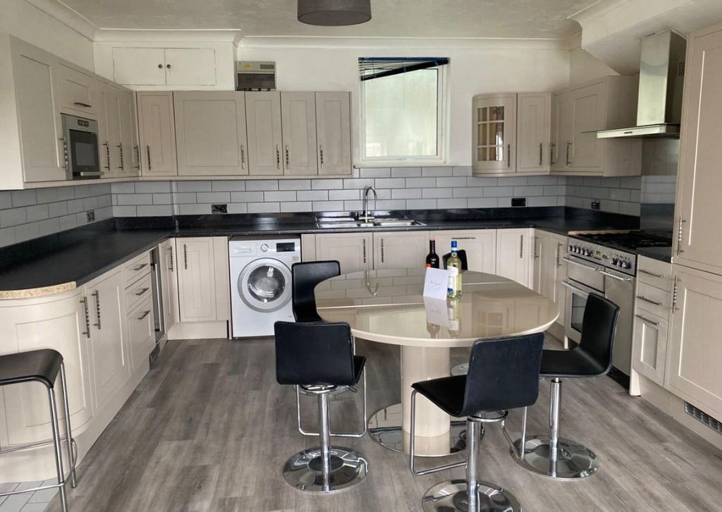 Property photo 2 of 13 Screenshot 2025-11-24 133353.Jpg