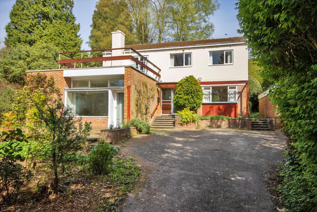 Property photo 1 of 17 Image