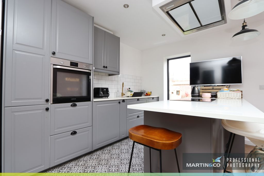Additional image 8 of 3 bed semi-detached house for saleTyr-Y-Sarn Road, Rumney CF3