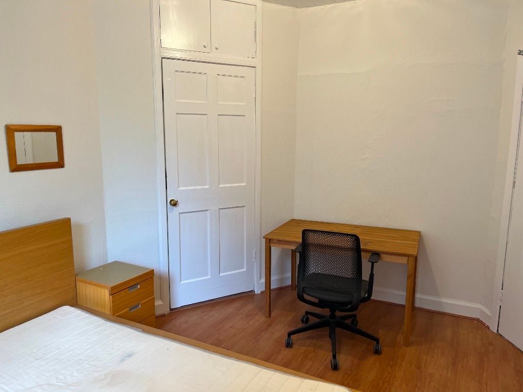 Property photo 3 of 10 Photo 3