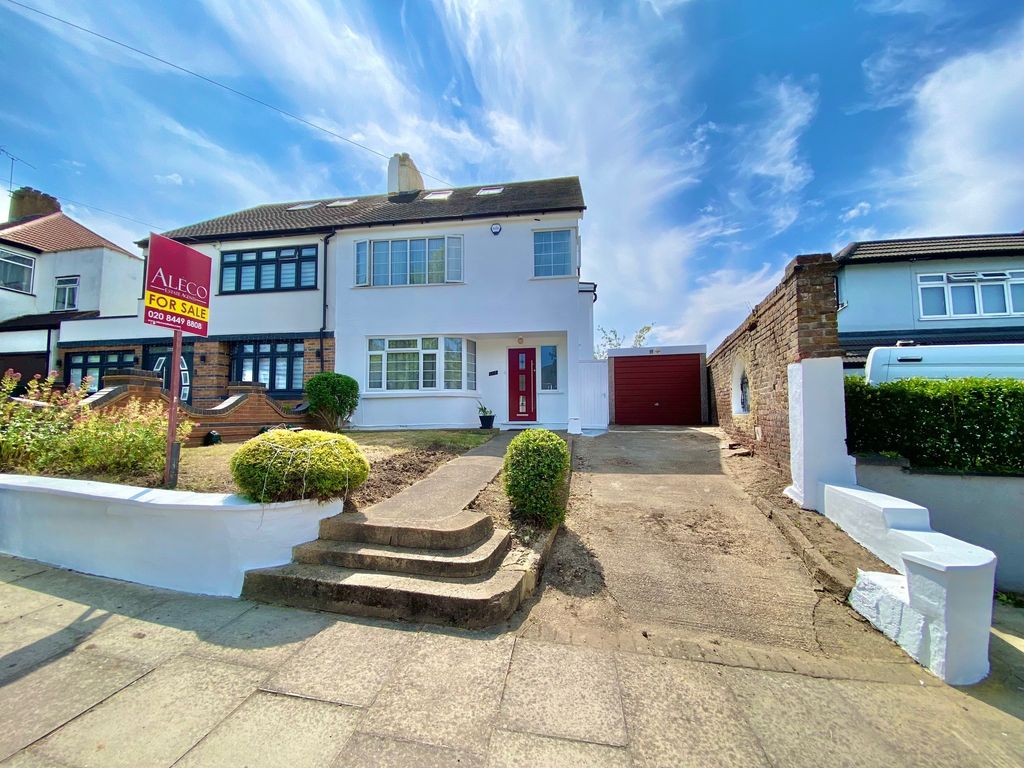 Property photo 1 of 21