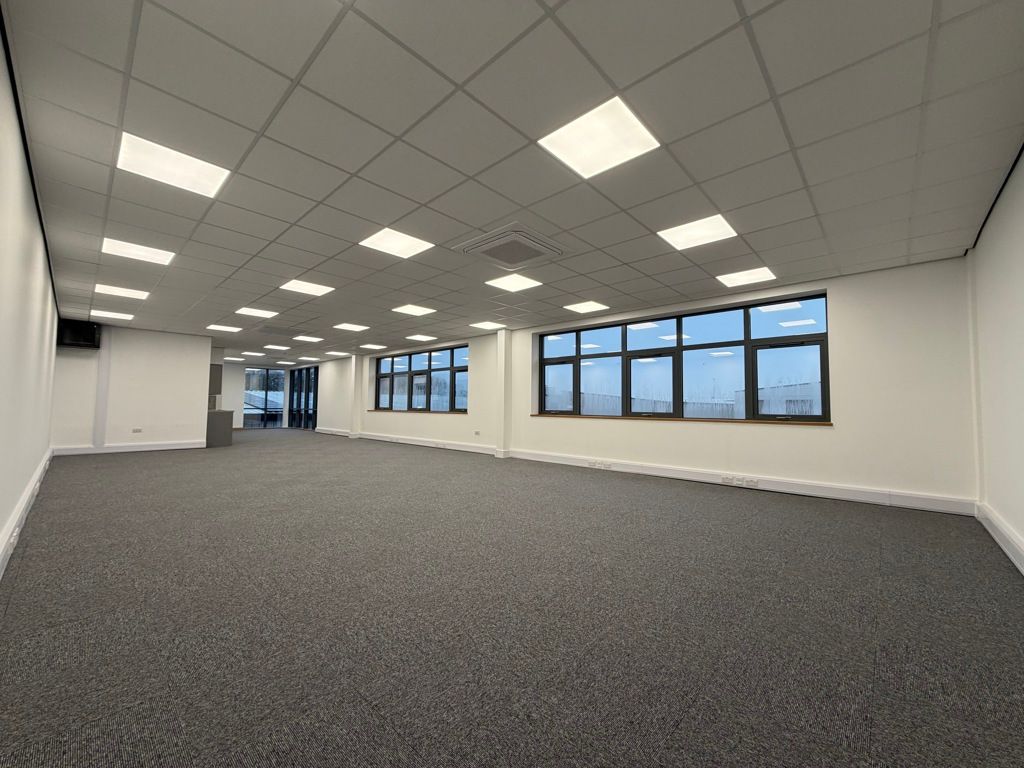 Property photo 2 of 9 Photo 31