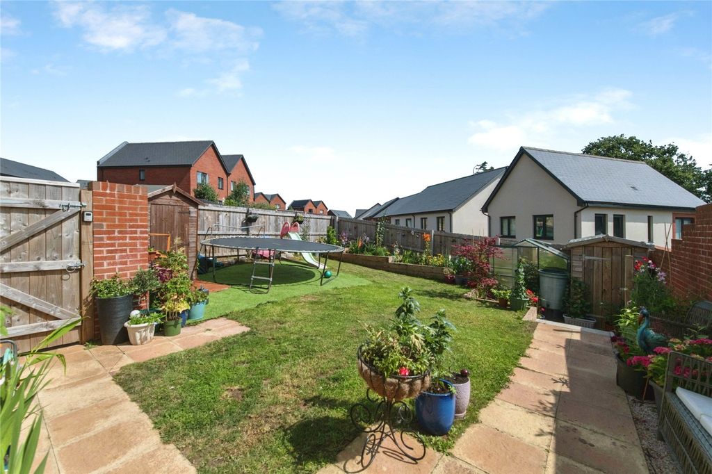 Property photo 1 of 19 Picture No. 18