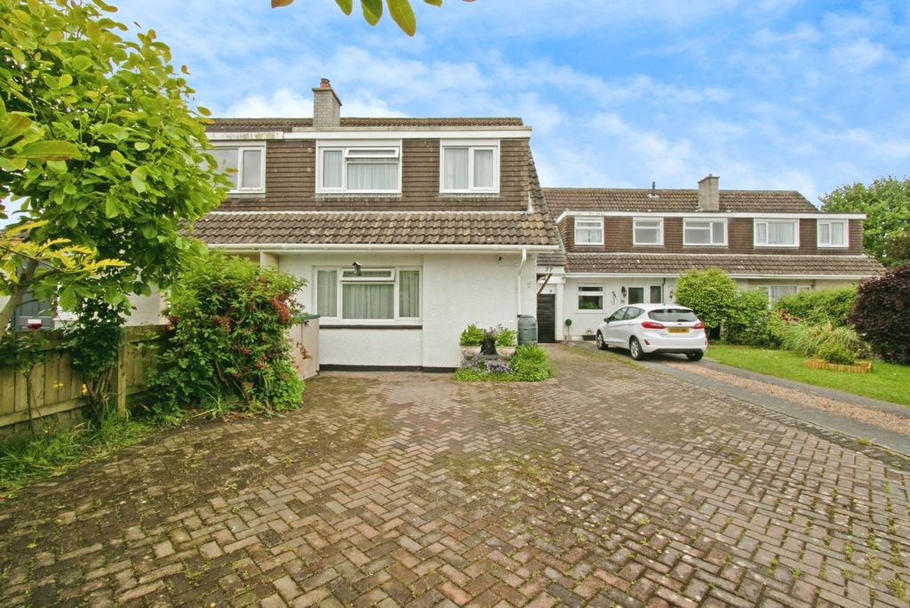 Property photo 1 of 17 Photo