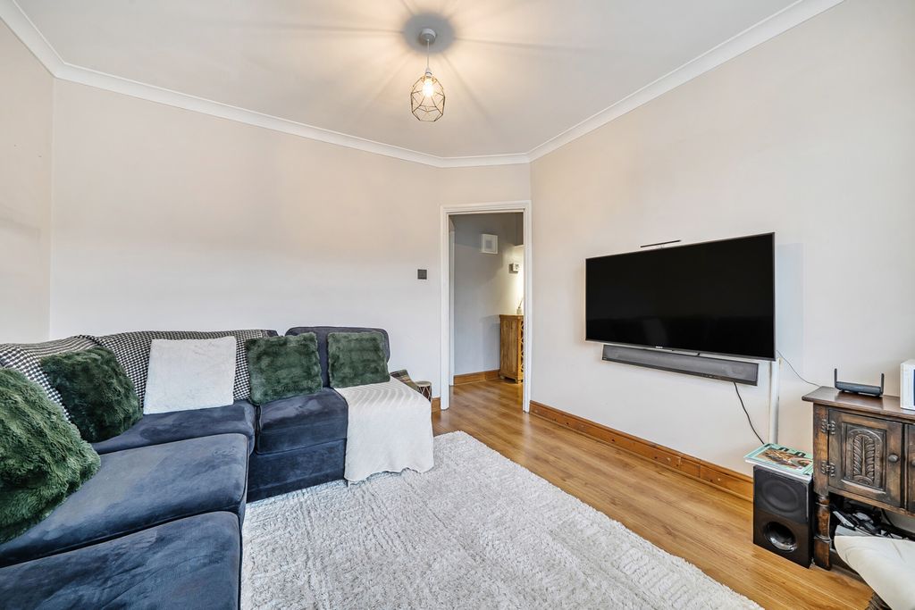 Property photo 2 of 17 Reception Room