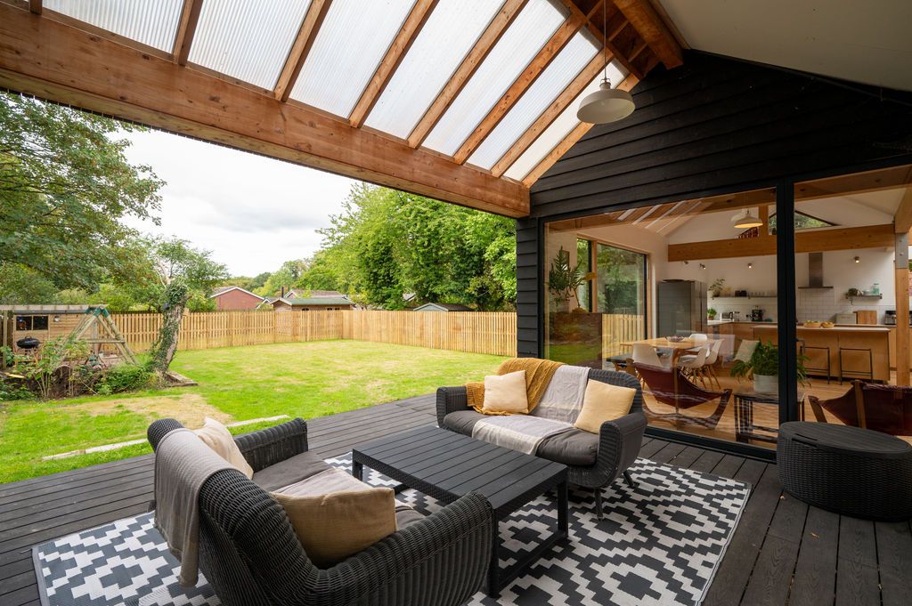Property photo 3 of 44 Covered Terrace