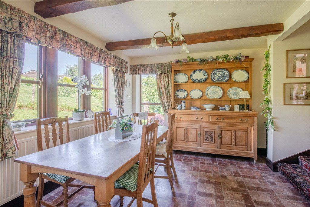 Property photo 3 of 30 Dining Room