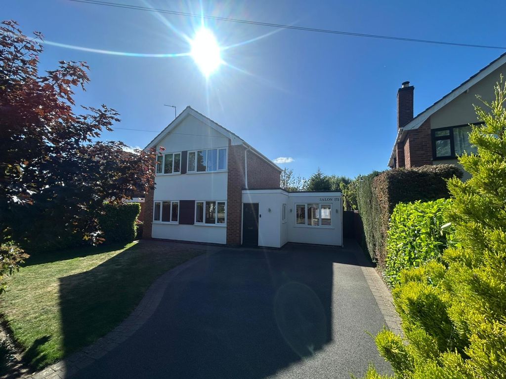 Property photo 1 of 3