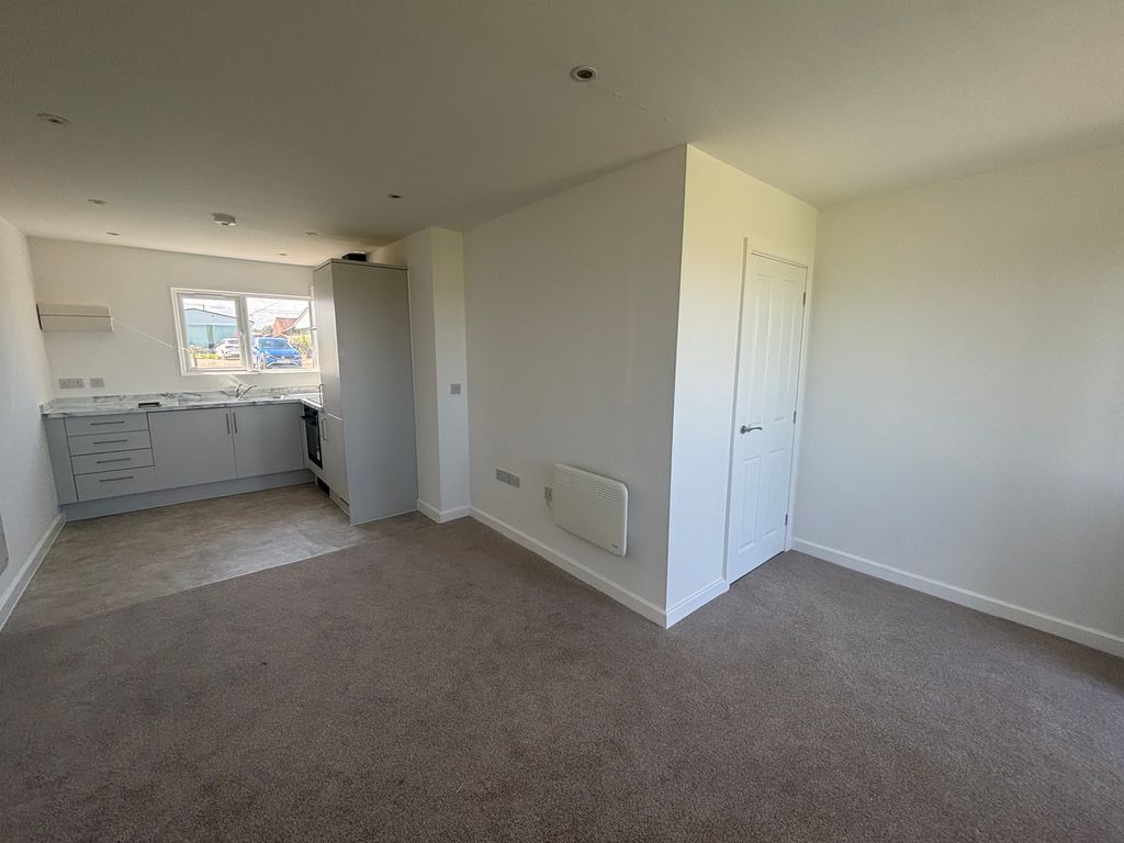 Property photo 2 of 6 Image