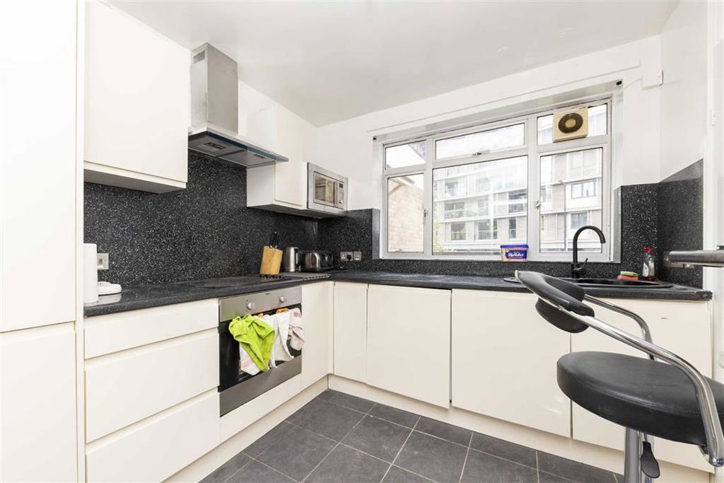 Property photo 2 of 4