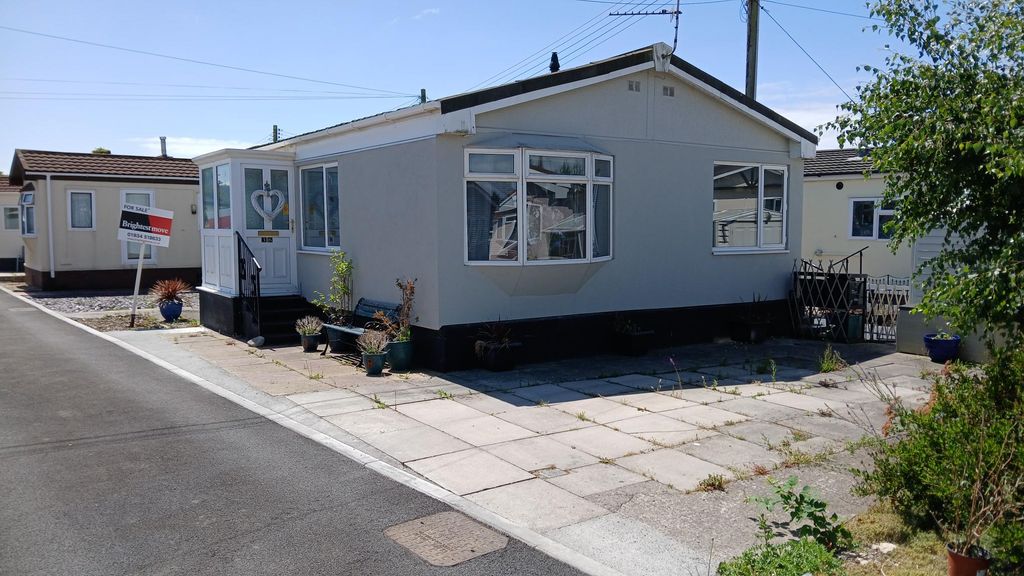 Property photo 1 of 19 1000005501