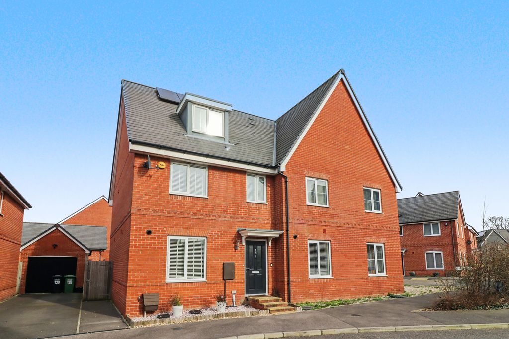 Property photo 1 of 18 Img_6165
