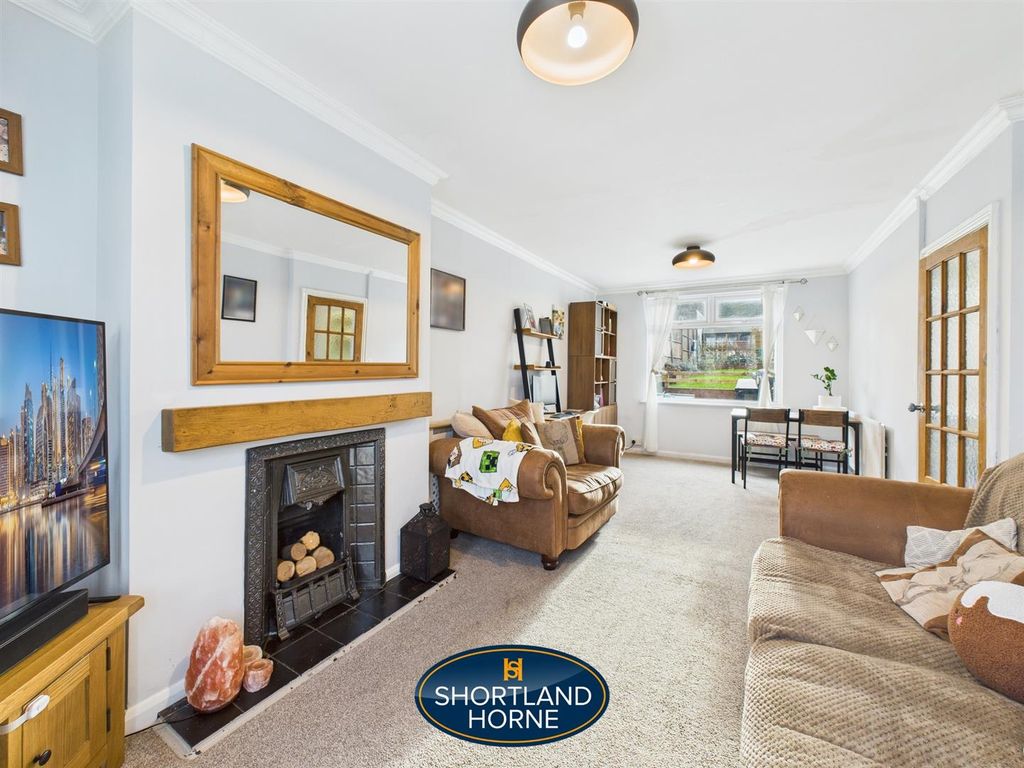 Property photo 3 of 21 Lounge/Dining Room