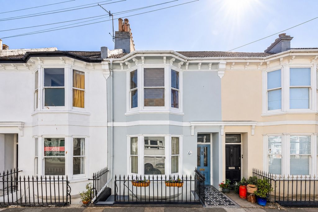 Property photo 1 of 35 5337070