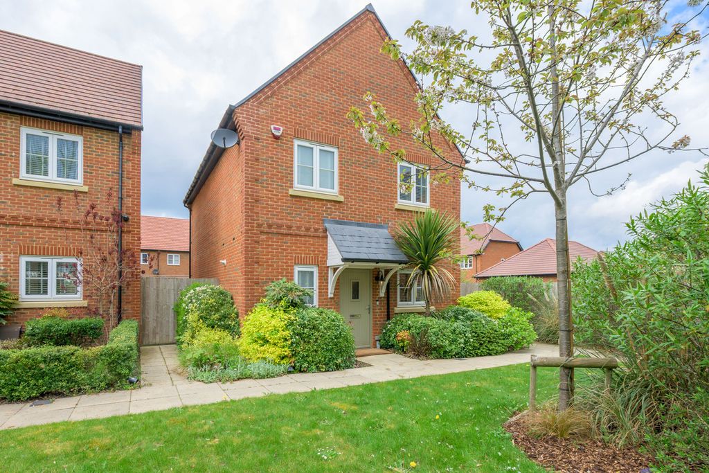 Property photo 1 of 22