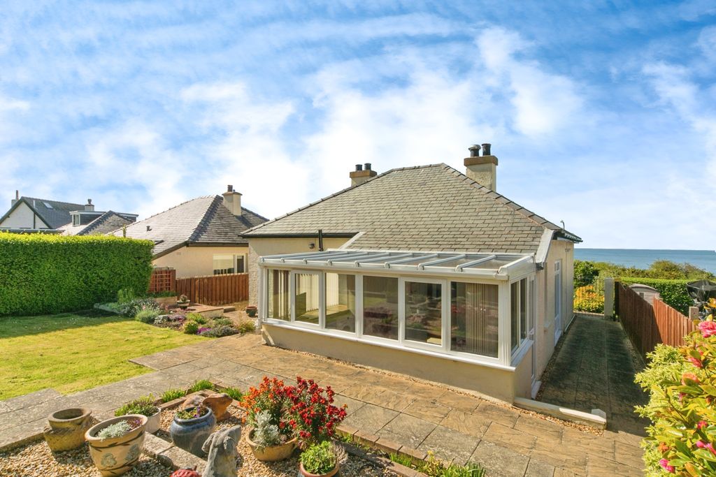 Property photo 1 of 14 Photography