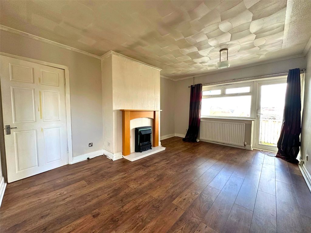 Property photo 3 of 12 Picture No. 08