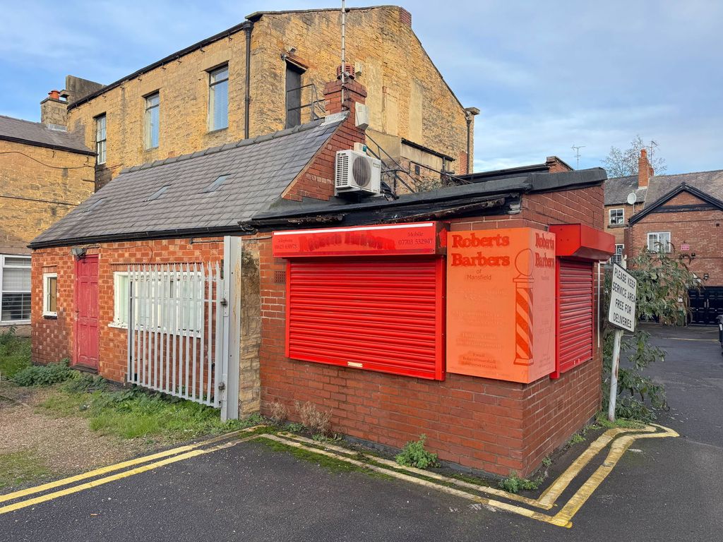 Property photo 2 of 14