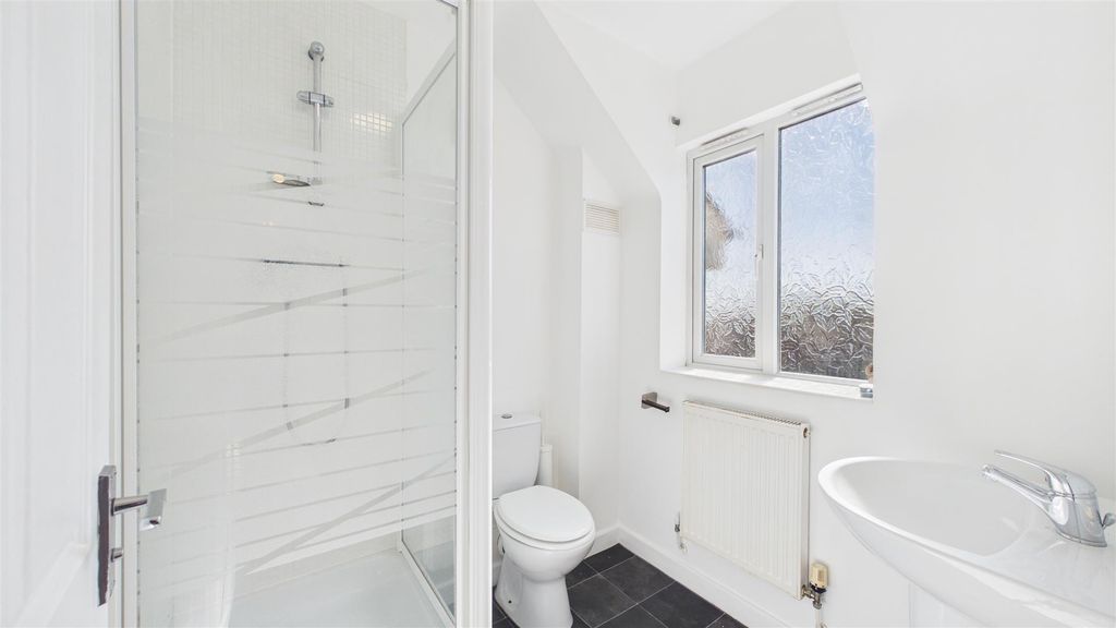 Additional image 12 of 4 bed town house for saleLarch Gardens, Bilston, West Midlands WV14