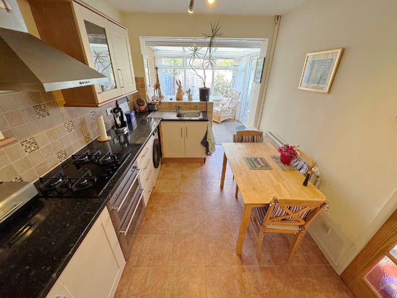 Property photo 2 of 23 Dining Kitchen