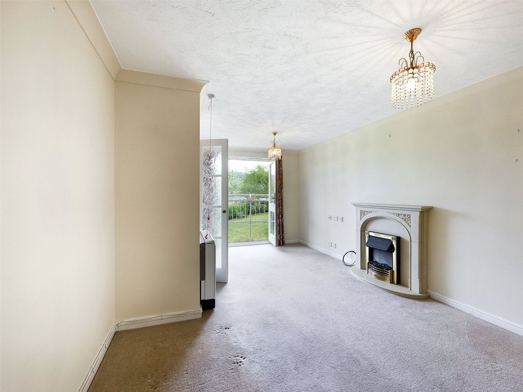 Property photo 2 of 11 Picture No. 01