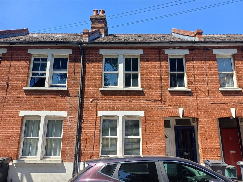 Property photo 1 of 8