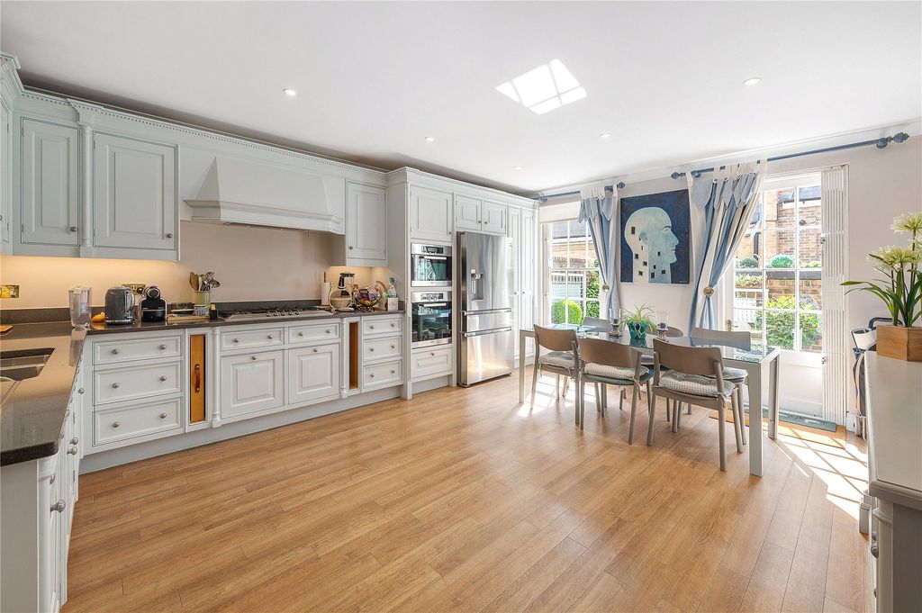 Property photo 3 of 11 Picture No. 05