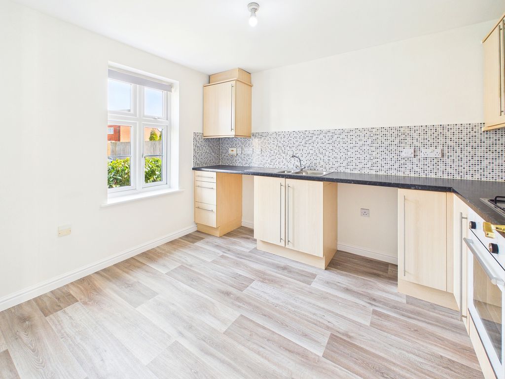 Property photo 3 of 24