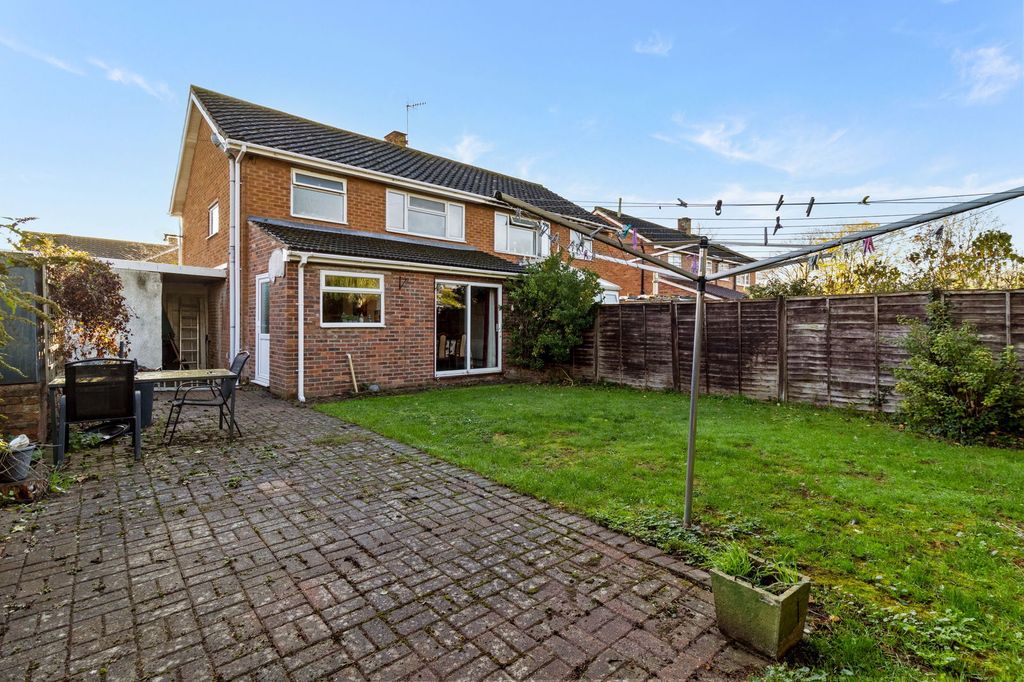 Property photo 3 of 14