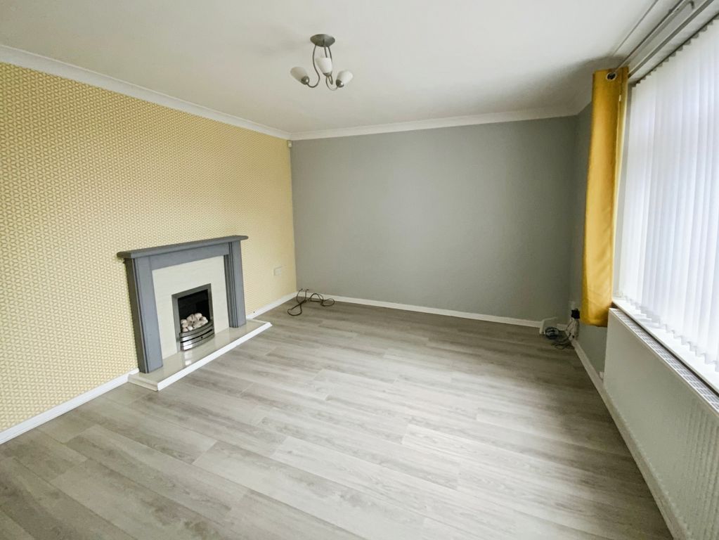 Property photo 2 of 9 Photo #2