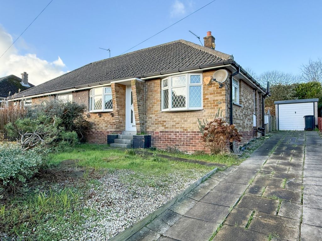 Property photo 2 of 13