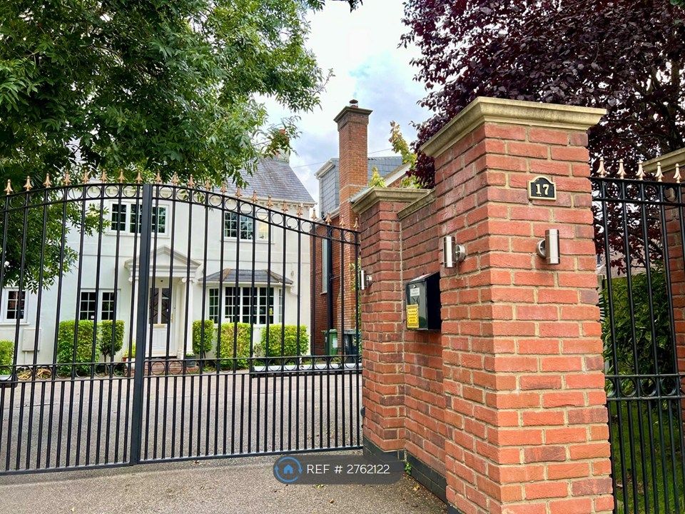 Property photo 3 of 20