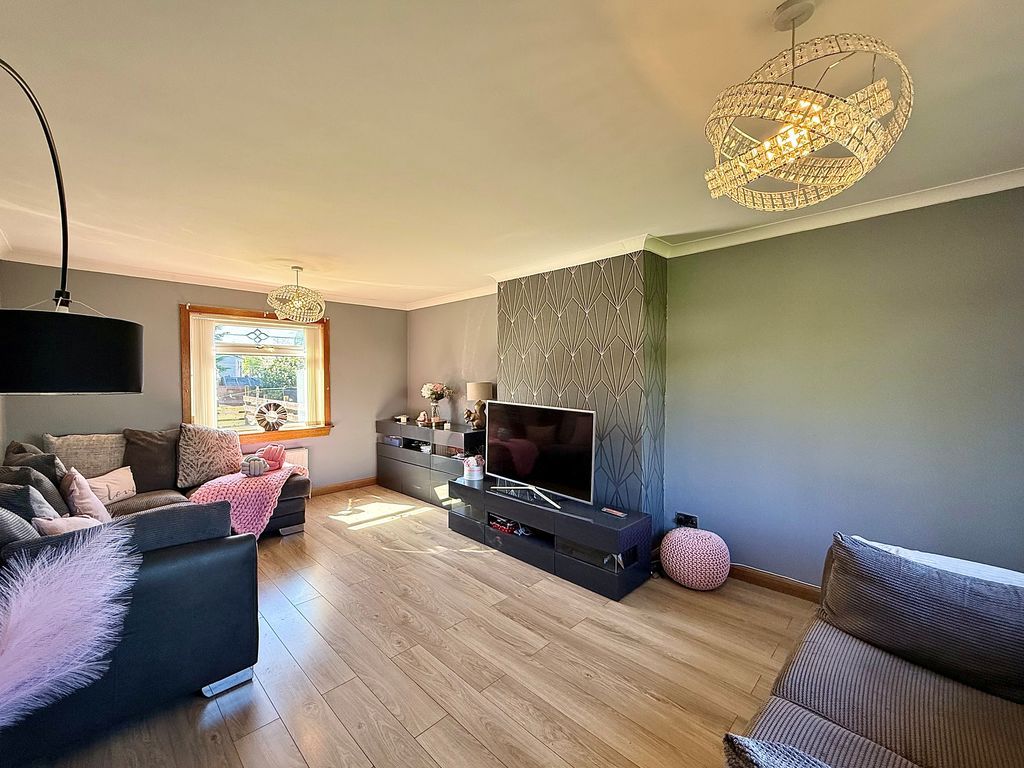 Property photo 2 of 15 Photo 5