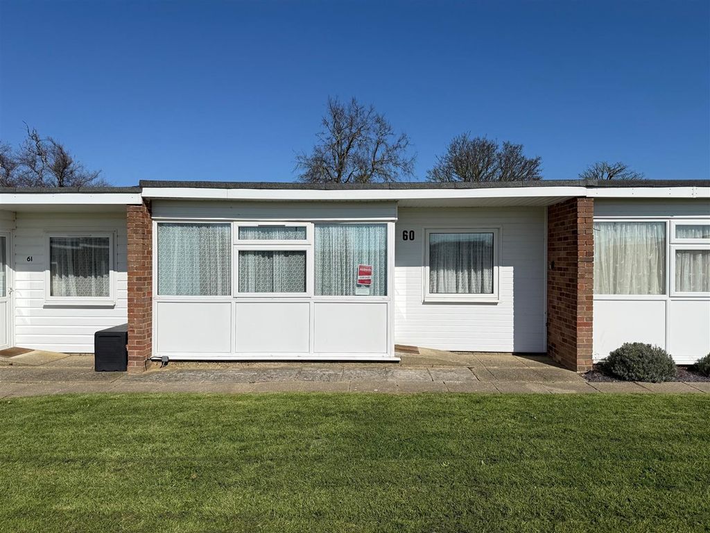 Property photo 1 of 11 Front View