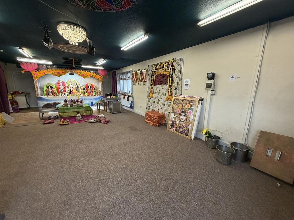 Property photo 2 of 4 Photo