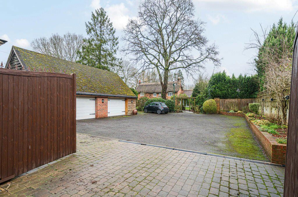 Property photo 2 of 16 Picture No. 01