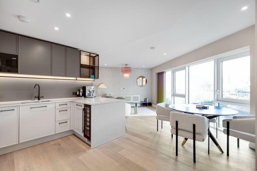 Property photo 1 of 16 Kitchen